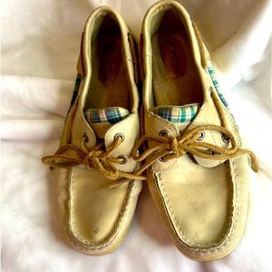 Sperry Boat Shoes Beige Size 6.5 Womens
